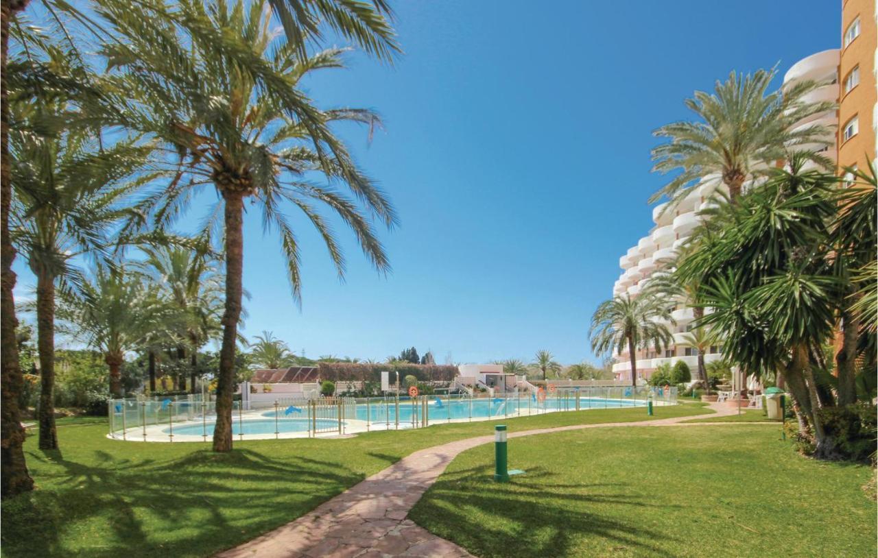 Sunny Apartment In Marbella Esterno foto