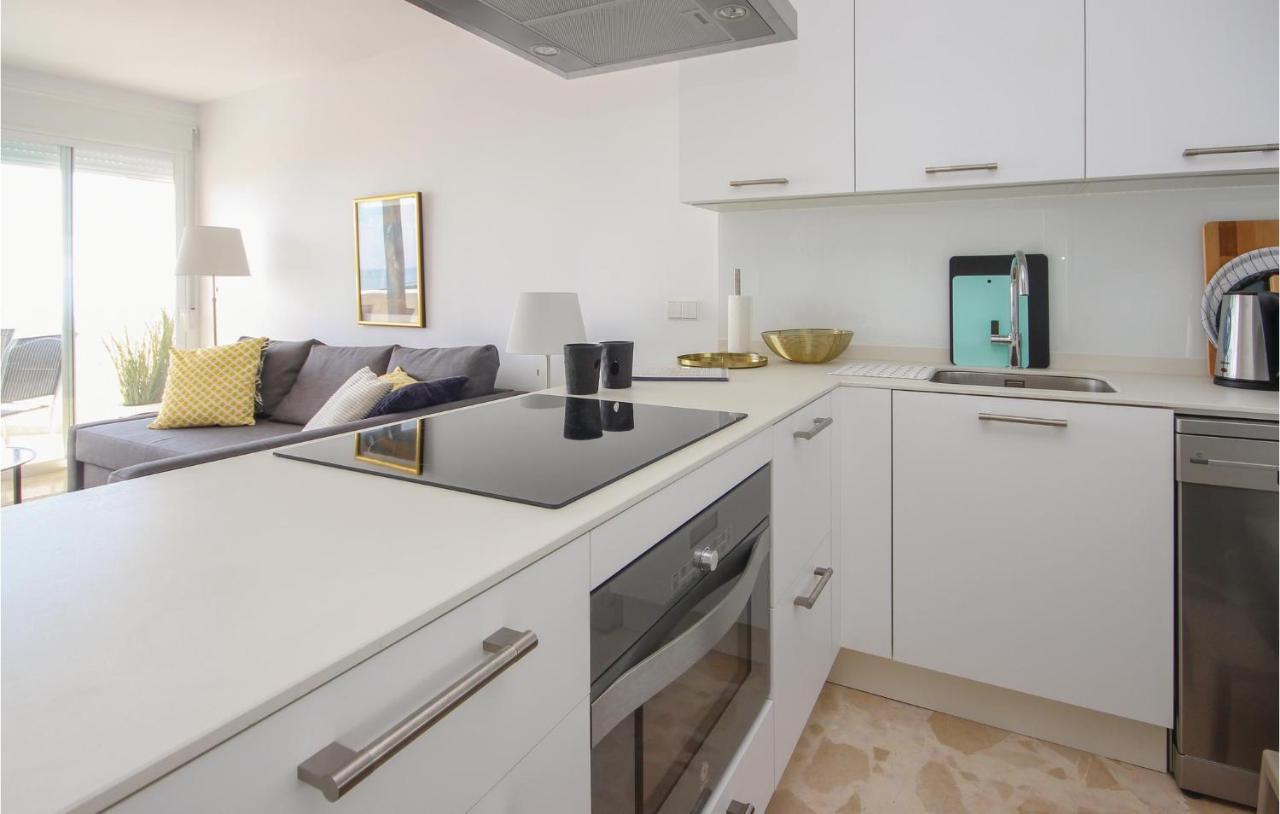 Sunny Apartment In Marbella Esterno foto